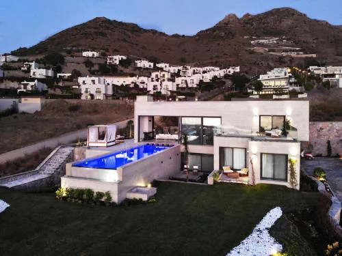 Vistaport B - Luxury Villa with Private Pool and Sea View