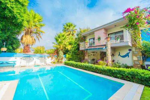Villa Garden Island