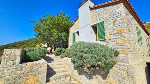 Uzun Ev - Architectural Gem - Contemporary Rustic Villa with Stunning Valley View
