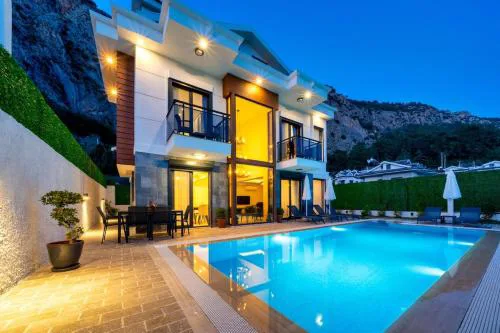 ASELYA-Villa with Private Pool for 8 Persons in Fethiye Gocek
