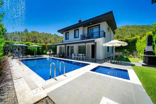 AYSİMA GÖCEK-- Peaceful Holiday Villa Near the Sea in Gocek