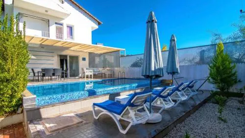 Çalış 3 bedroom villa with private pool hot tub