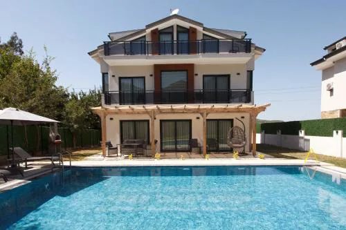 Cesur Villa 2