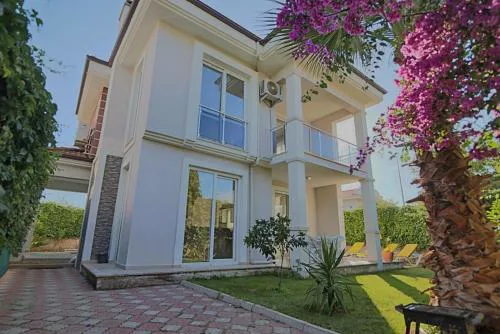Detached Villa with Private Pool in Fethiye Çalışta