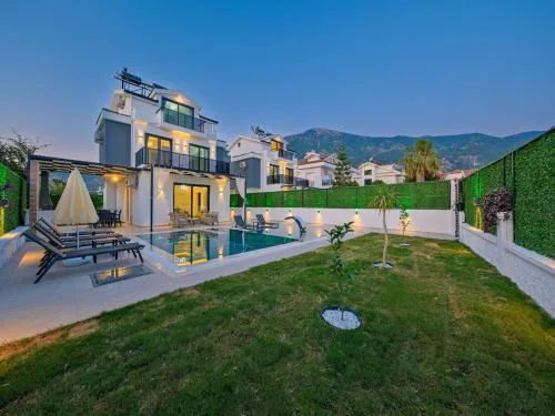 Detached Villa with Private Pool - Oludeniz, Fethiye