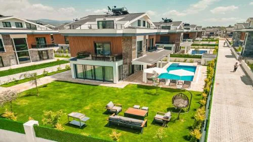 Fethiye de Özel Müstakil Havuzlu, Plaja Yakın Lüx Villa