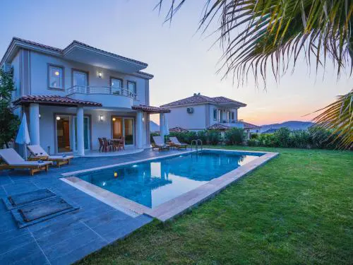 Hanel Life Royale 11 Villa With Private Pool