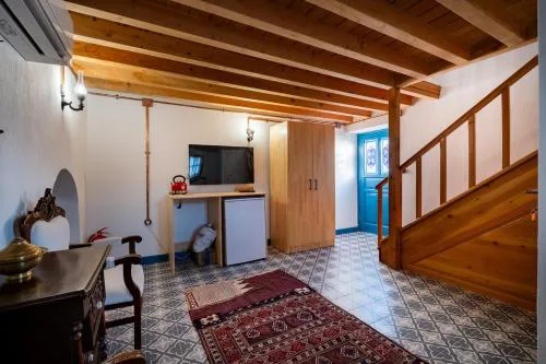 Kaliva Room 1