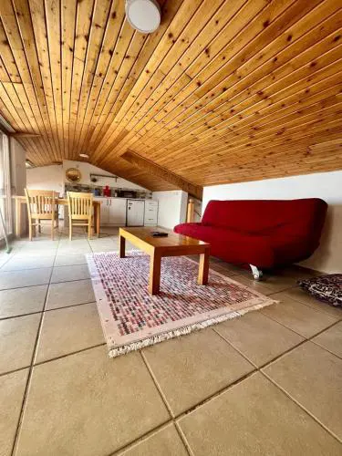 MEK Harbour terrace