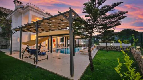 Oludeniz 4 Bedroom Luxury Villa