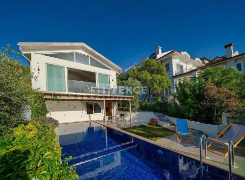 TEKCE Villa Knight Island N27