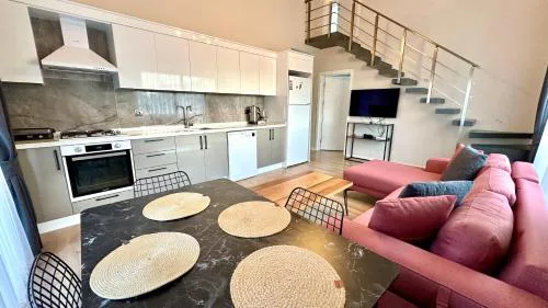 Two Bedrooms Holiday Apartment with Large Pool