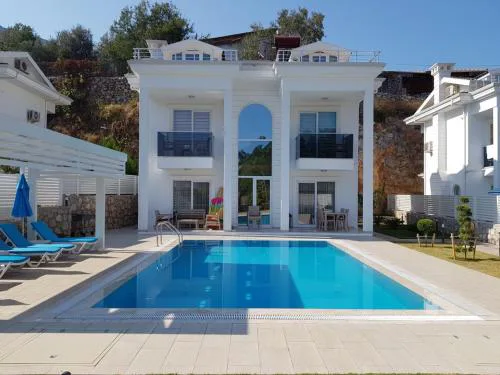Usan Villa 4 Bedroom Private Villa in Hisaronu