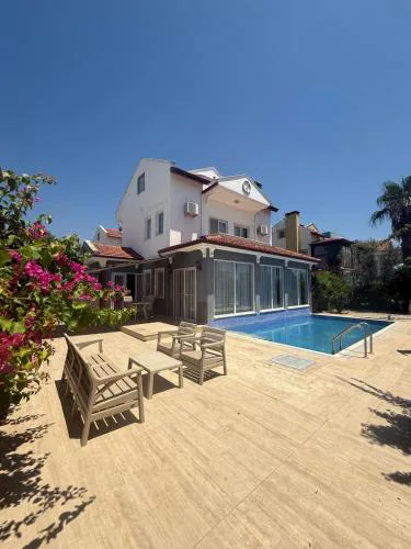 Villa Papatya