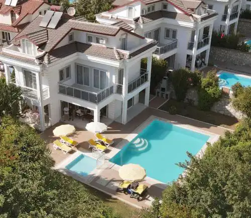 Villa Raya3