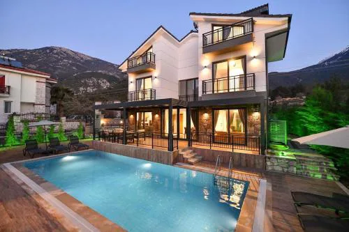 Villa Şayir 2 Premium Holiday Villa's