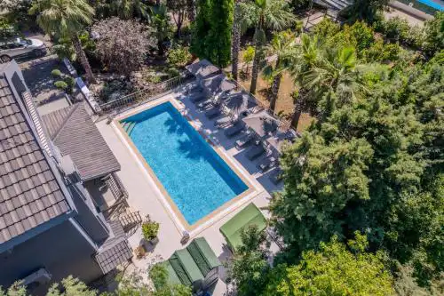 Villa Sofa Zeytin Tatil Evi