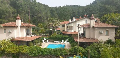 Villa Yasemin Aparts