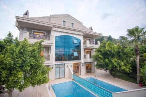 Mete 2 Villa İcmeler Marmaris