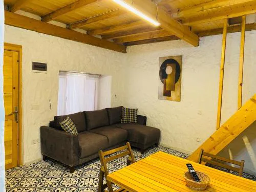 Alaçatı Sim Place Müsatakil Duplex House