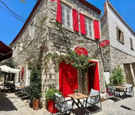 Sulty's Alaçatı Köyiçi