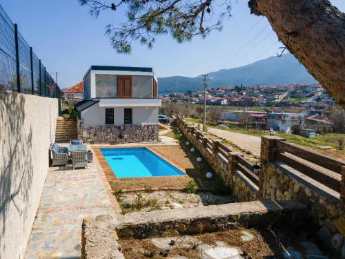 Luxury Nature Villa near Ephesus with Heated Pool