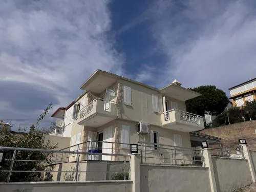 Stylish 3BR Duplex with Sea View in Kuşadası