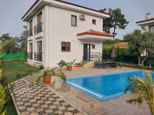 Villa Erce Elegant Family Villa with Pool Akyaka