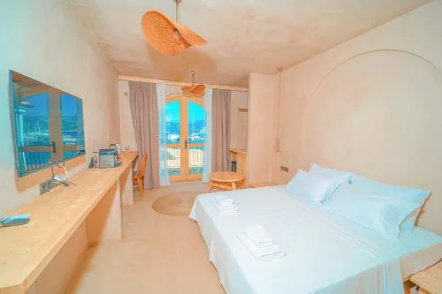 Felix Rooms