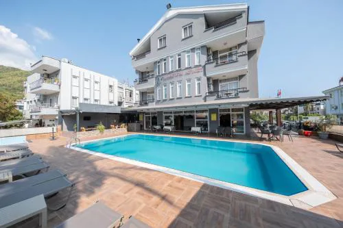 Marina Apart Hotel
