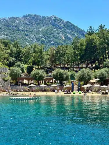 Z-Villas Beach Hotel