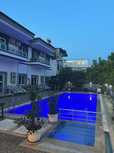 Begonvil Garden Apart