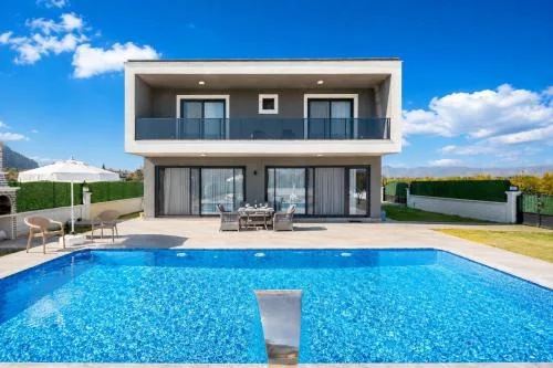 Villa Grand Yasar 4