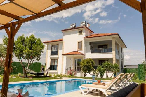 Magnificent Villa Holiday