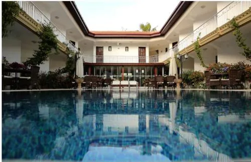 SO butique hotel