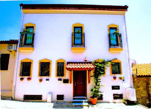 Kasbah Shirin