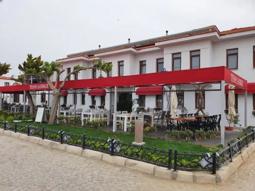 Teos Lodge Pansiyon
