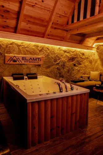 Elmti Suit Bungalov