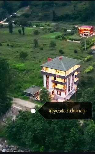 Yeşil Ada Konağı Ayder'e 30 Dk Fırtına Deresi Kenarı & Isı Pompalı, 14 Kişilik