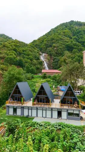 AĞARaN SUİT BUNGALOV
