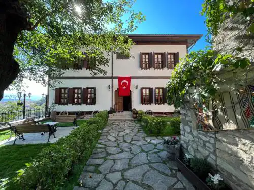 Leyla Hanım Konağı