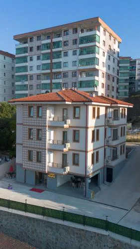 Güven Palace Suites