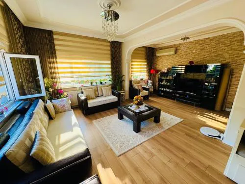 Luxury Farm House