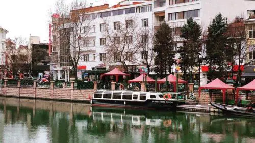 Manzara Hotel