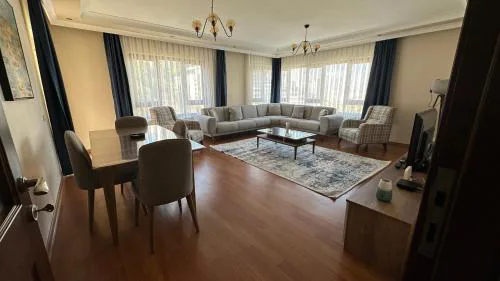 Corner luxury suit