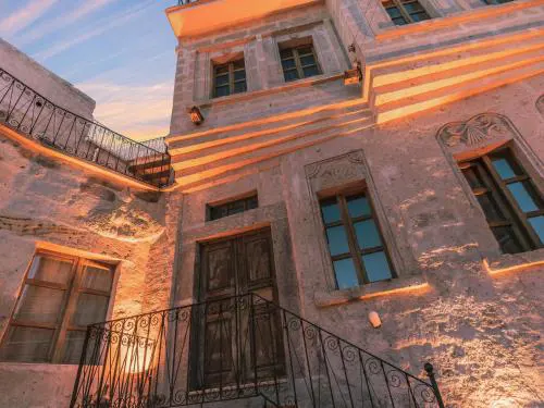 Atilla's Cave Hotel
