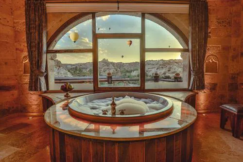 Şah Saray Cave Suites Halal Hotel