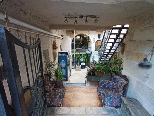 Sandık cave house