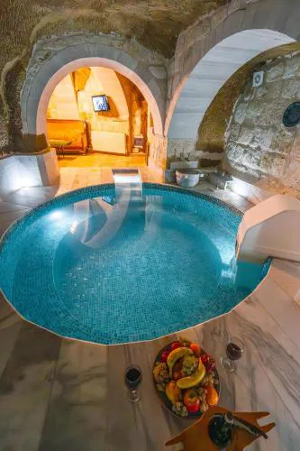 Belenus Cave House