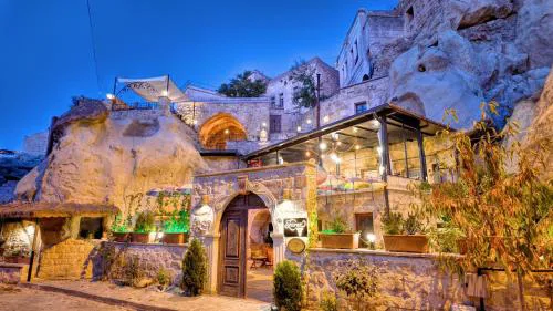 Shiraz Cave Cappadocia